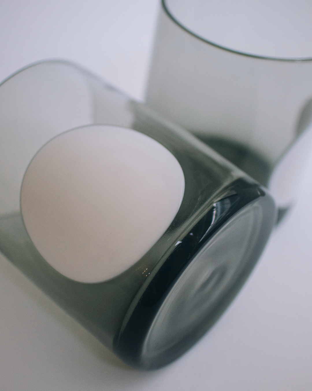 luoro 圓點灰黑色藝術玻璃杯