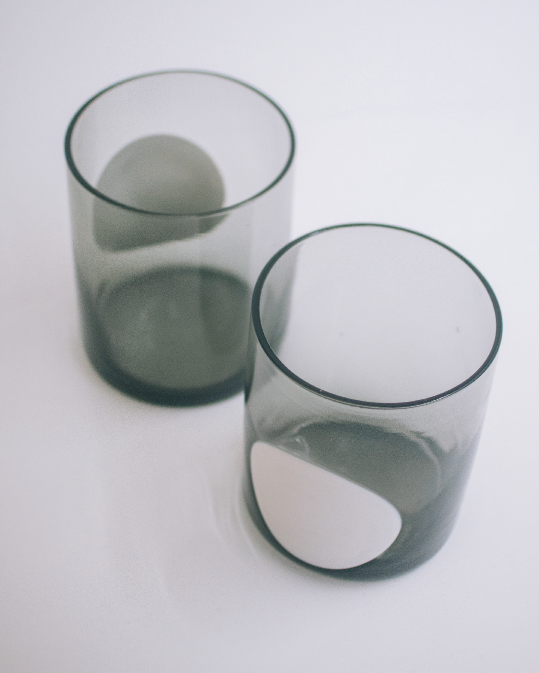 luoro 圓點灰黑色藝術玻璃杯