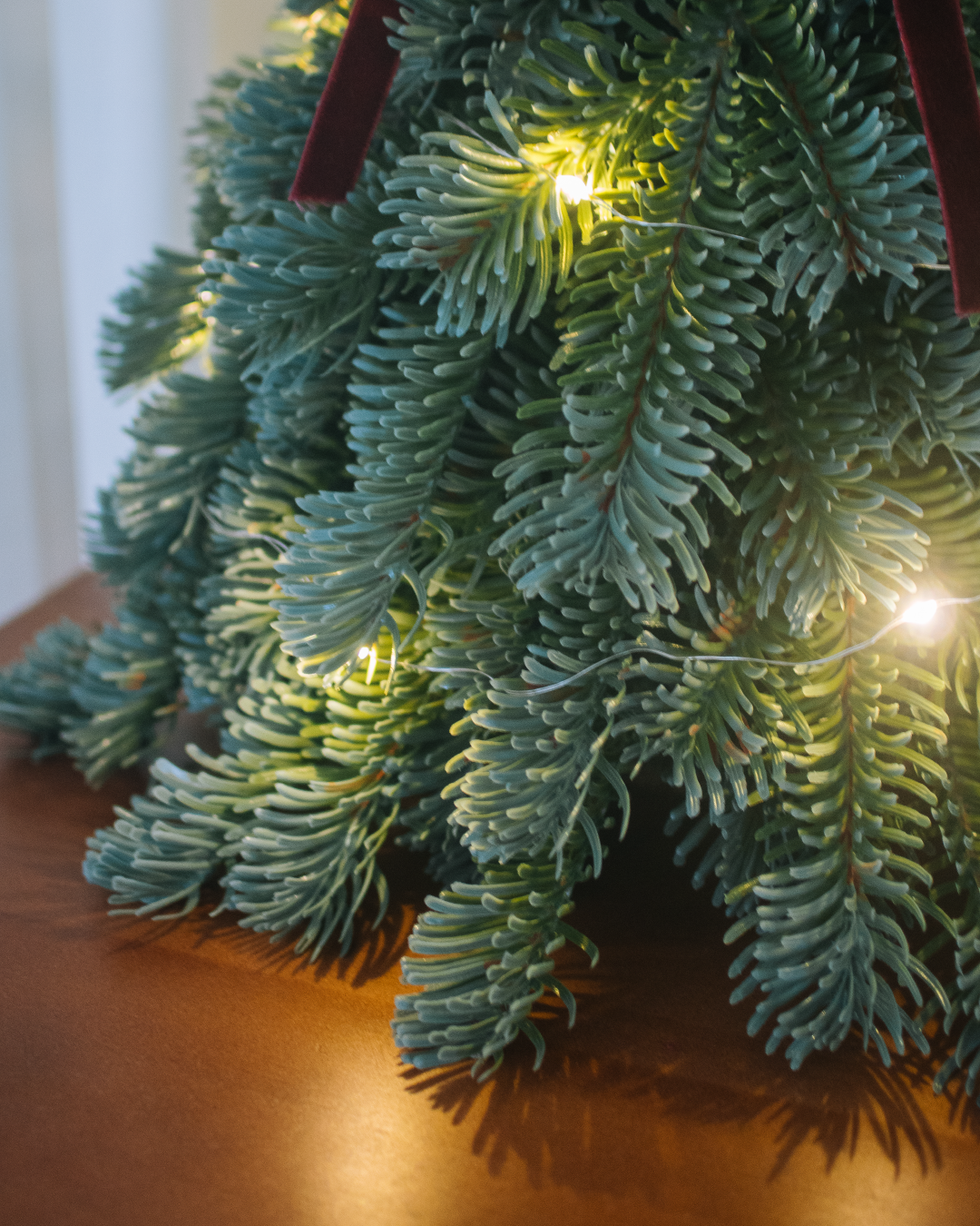 noble fir 仿真諾貝松聖誕小樹 30cm(附贈燈串、緞帶蝴蝶結)