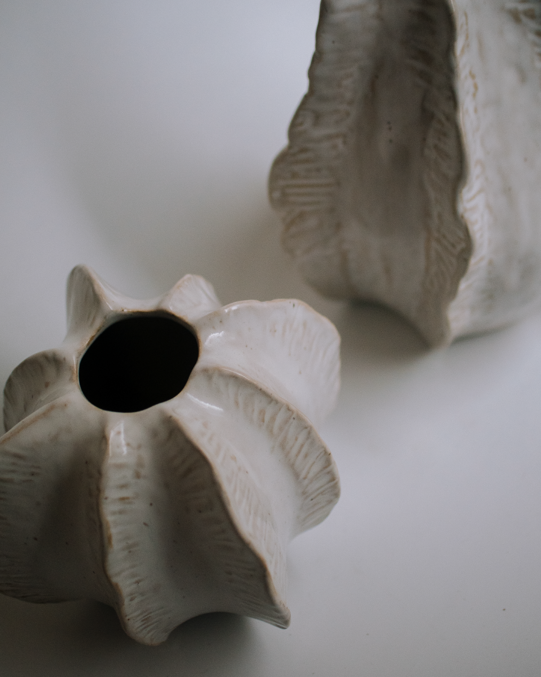 patung 立體紋路陶瓷花器 海貝造型