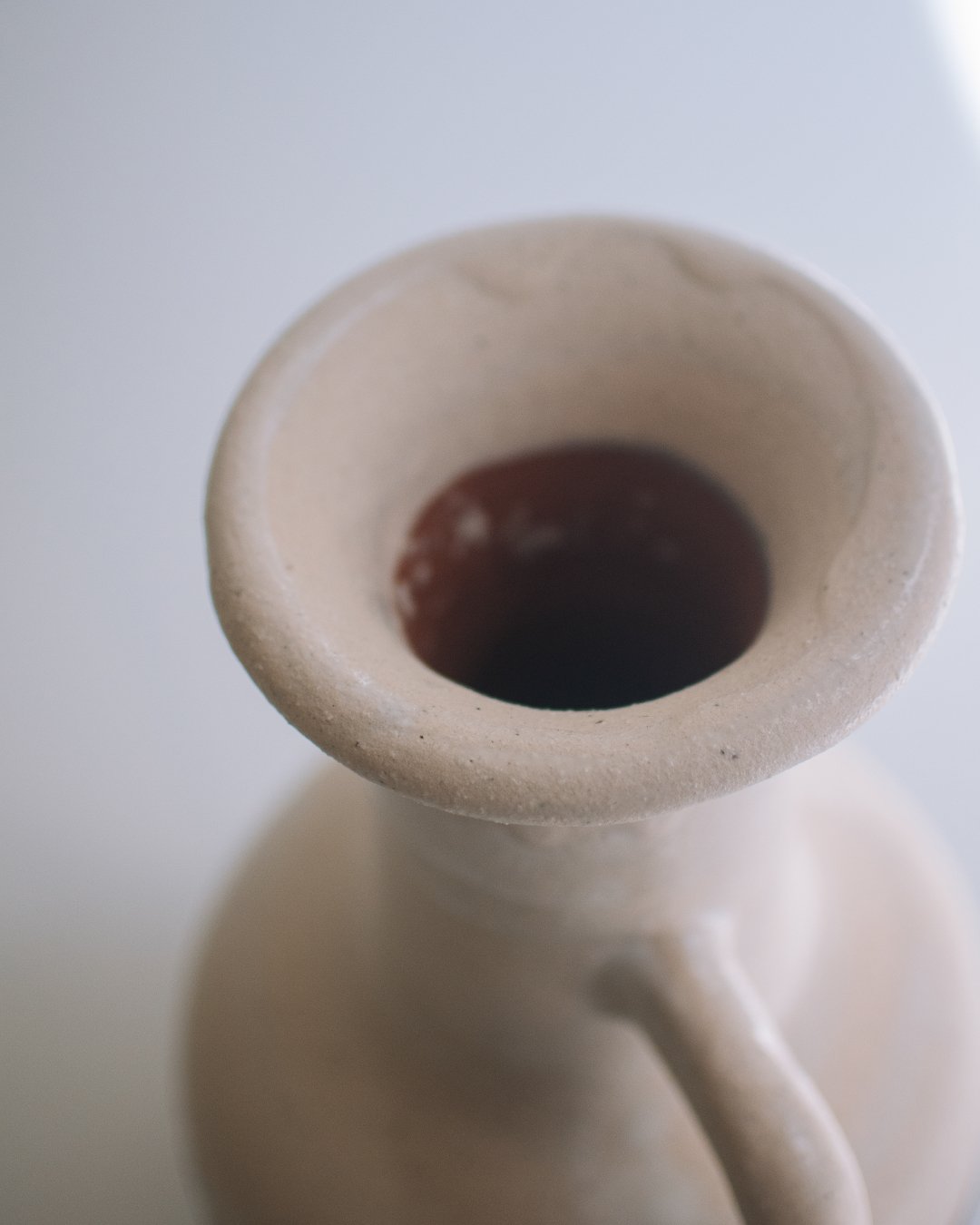 圖騰陶瓷花瓶 - surround