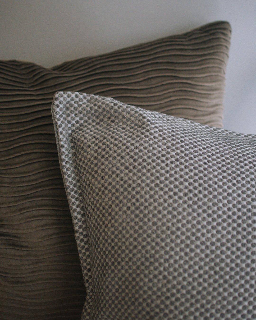 punti 圓點點針織抱枕 - surround co., ltd.