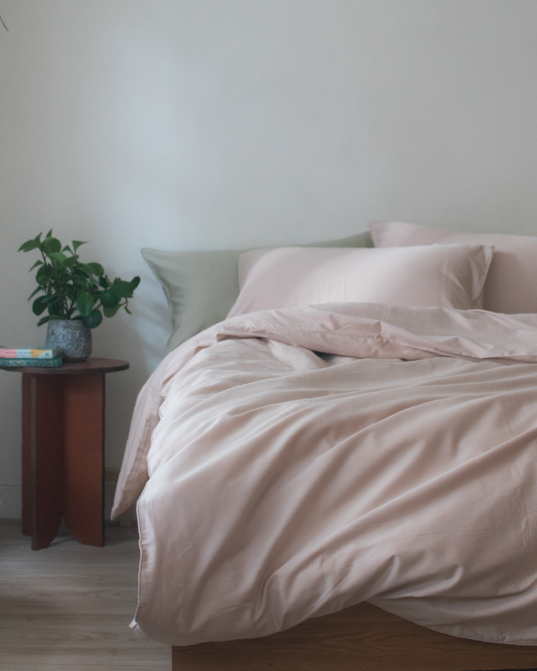 春季新品 almond milk beige 杏奶色・300織絲緞棉床包四件組