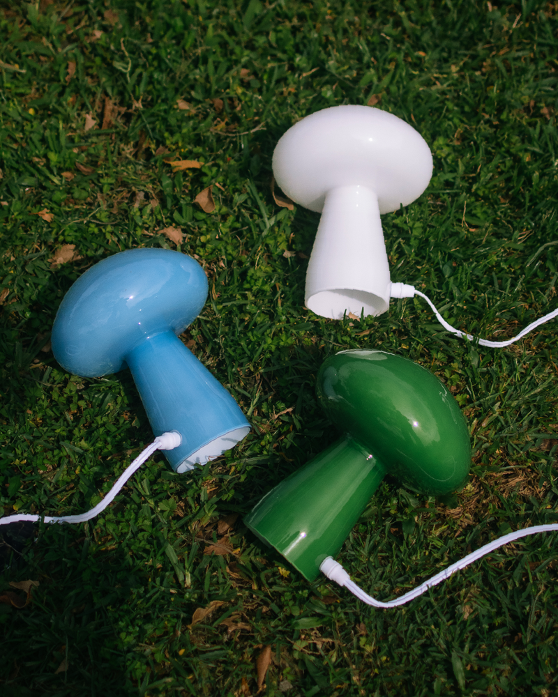 surround 全新四色 dulcis 糖果色玻璃蘑菇桌燈