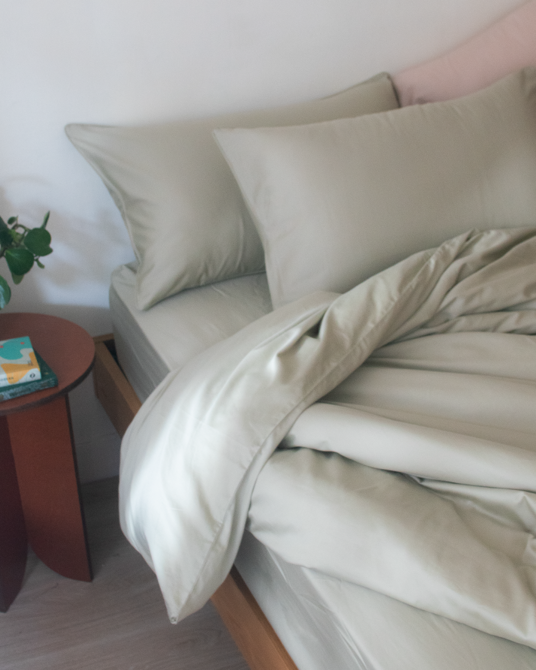 春季新品 morning dew green 朝露青色 ・300織絲緞棉床包四件組